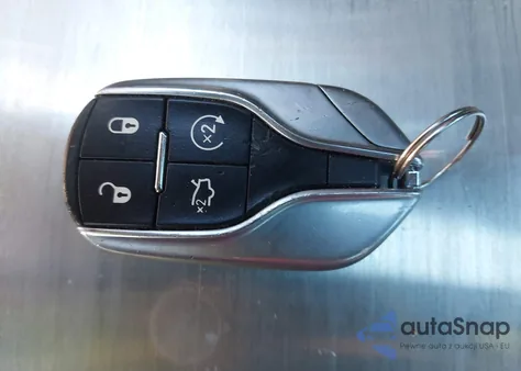 2019 Maserati Ghibli z USA, uszkodzony, nr VIN ZAM57XSA1K1319433